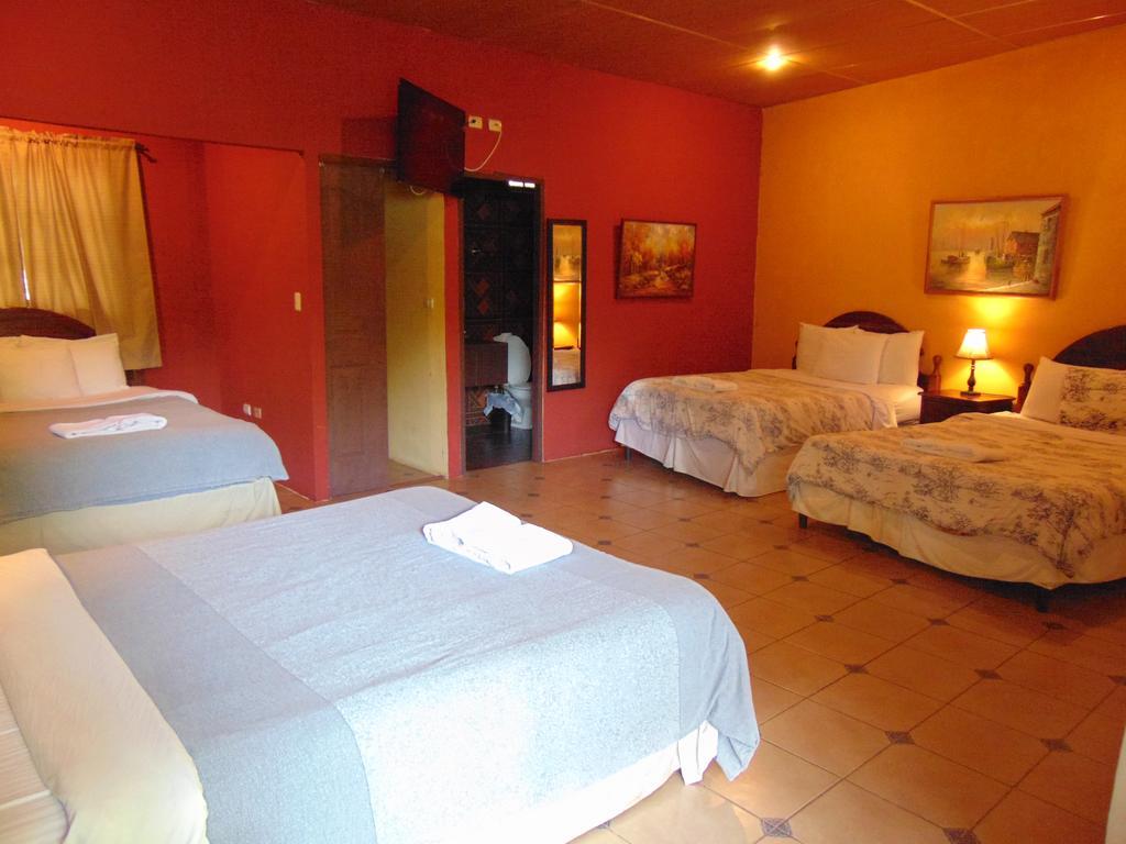 Managua Hills Hotel Buitenkant foto