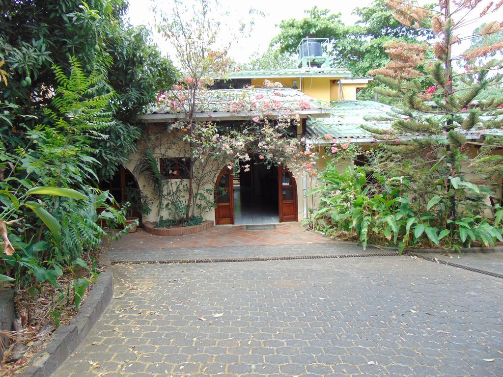 Managua Hills Hotel Buitenkant foto